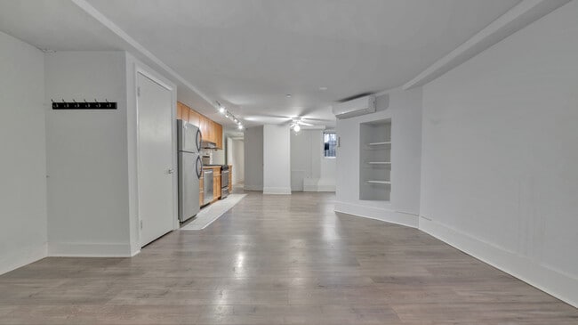 Building Photo - 2125 N St NW