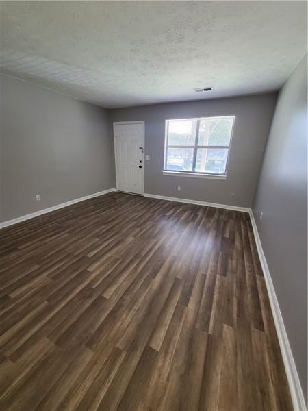 Foto del edificio - 195 Kimberly Way SW