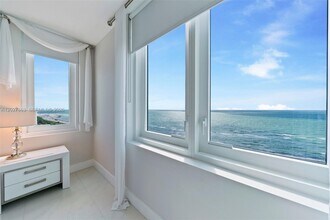 Building Photo - 2301 Collins Ave
