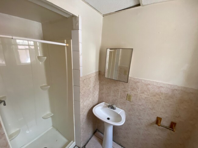 Foto del edificio - 604 State St