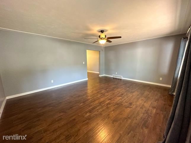 Foto del edificio - 4 br, 2 bath House - 929 i 5th Street W