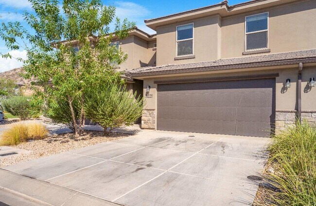 Building Photo - 3221 S Relic Ridge Dr
