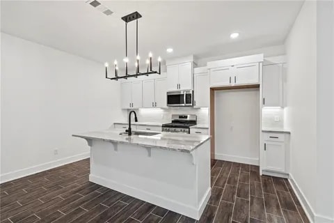 Foto del edificio - 158 N Banner Ave