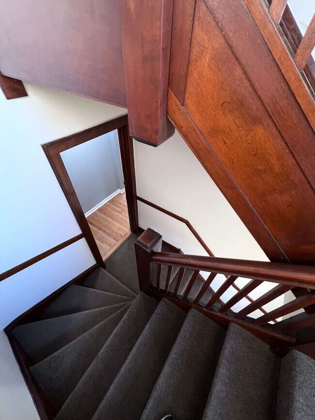 Foto del edificio - 8635 Trumbull Ave