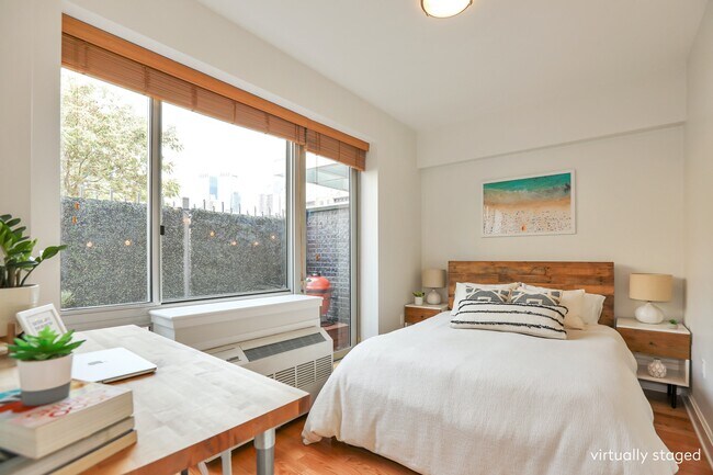 Foto del edificio - 505 W 47th St