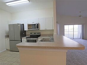 Building Photo - 4133 Bellasol Cir