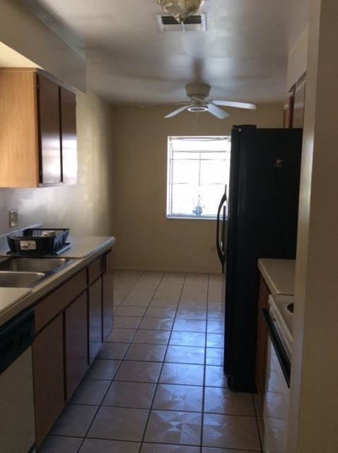Foto del edificio - 10123 Berry Field Ct