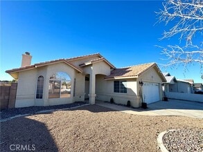 Building Photo - 12900 Briarcliff Dr