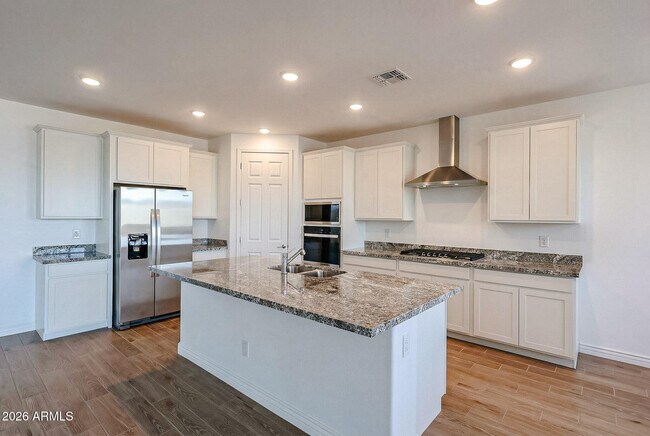 Foto del edificio - 14766 West Honeysuckle Dr