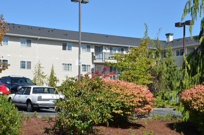 Building Photo - West Ridge Apartments