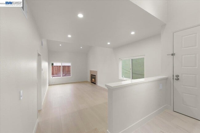 Building Photo - 5395 Twilight Common