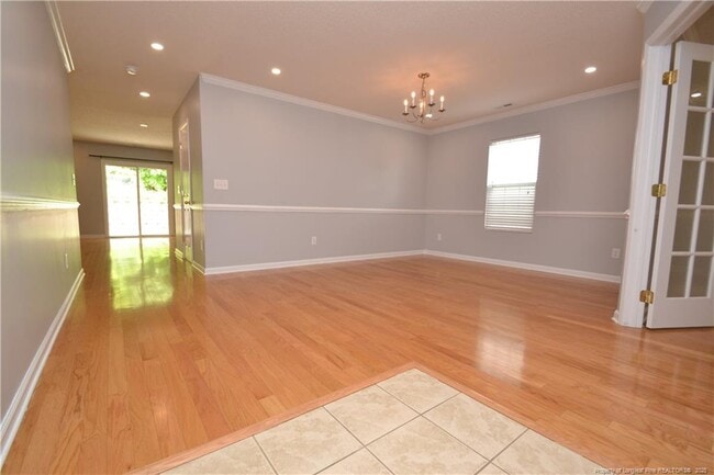 Building Photo - 2804 Thoreau Dr