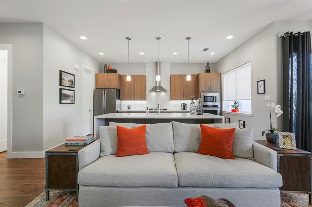 Foto del edificio - 5705 Bryan Pkwy