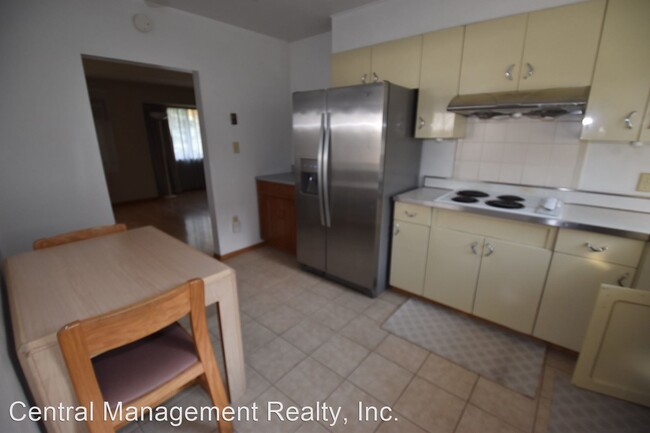 Foto del edificio - 3 br, 2 bath House - 637 Peashway St.
