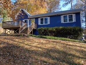 Building Photo - 3904 Dollar Cir