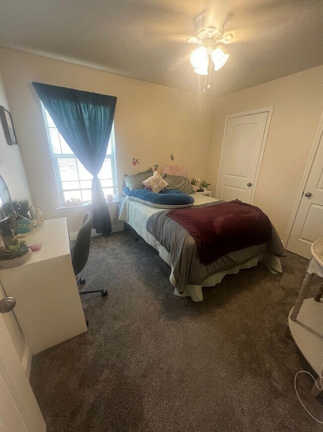 Foto del edificio - 3 bedroom 2 bath 2 car garage in Cooper ISD!