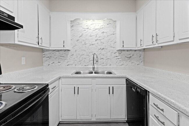 Interior Photo - Chateau Apartments