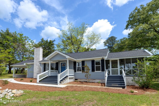 Building Photo - 554 Edwards Rd