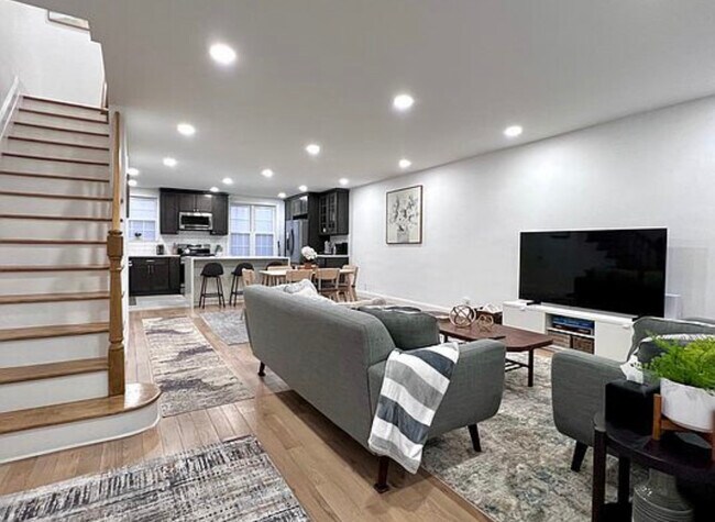 Foto del edificio - 4817 28th Ave