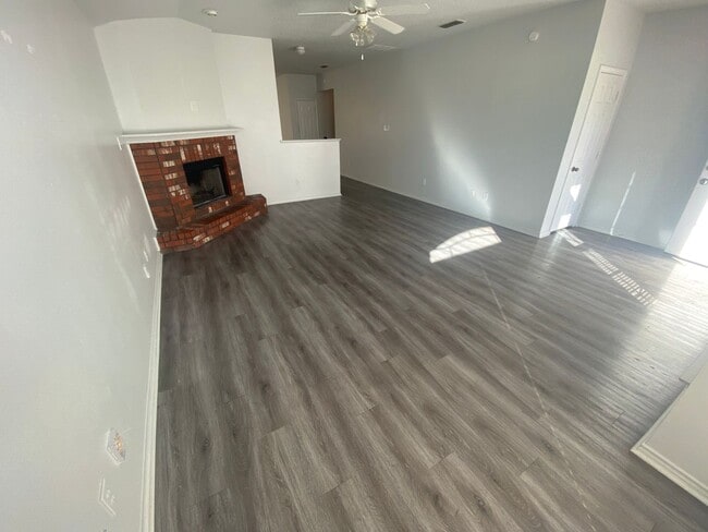 Building Photo - 6708 86th St