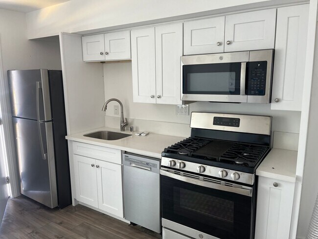 Foto del edificio - 831 S Flower St