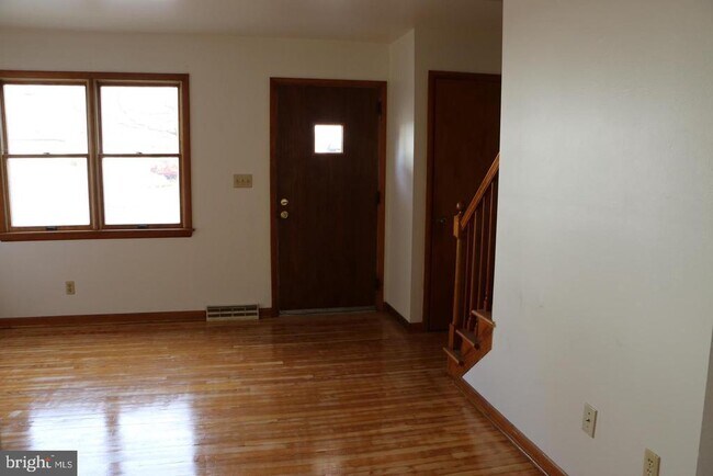 Foto del edificio - 510 Mast St