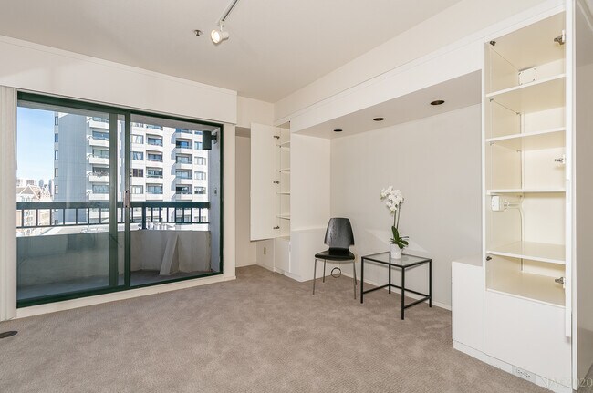 Foto del edificio - 601 Van Ness Ave