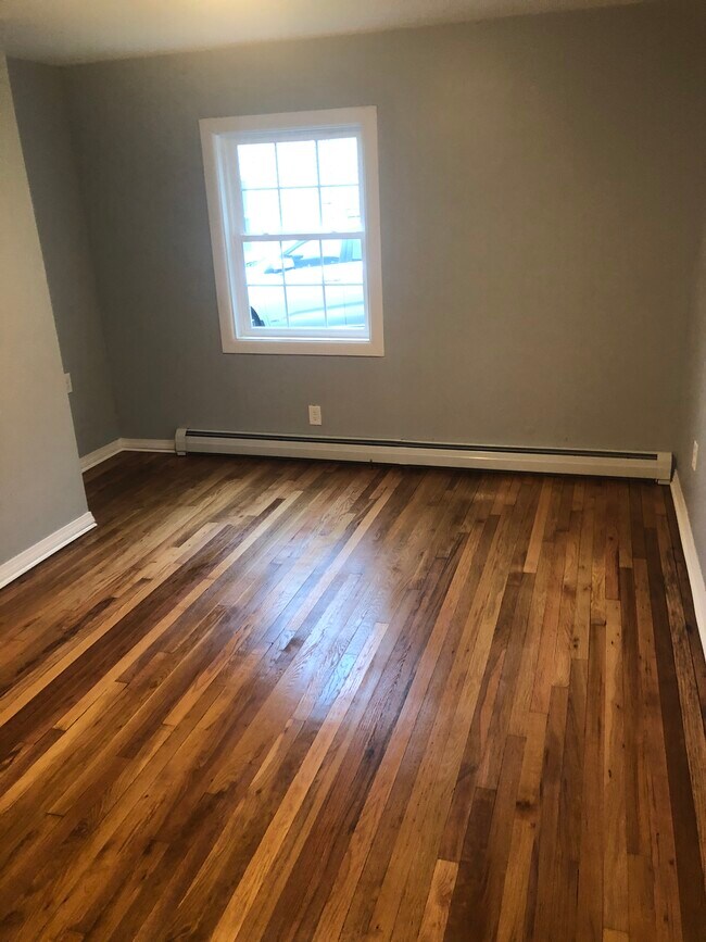 Foto del edificio - 114 Cortland Cir