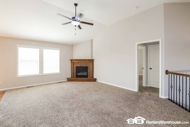 Building Photo - Beautiful 4 Bed, 3 Bath in Kansas City Nor...