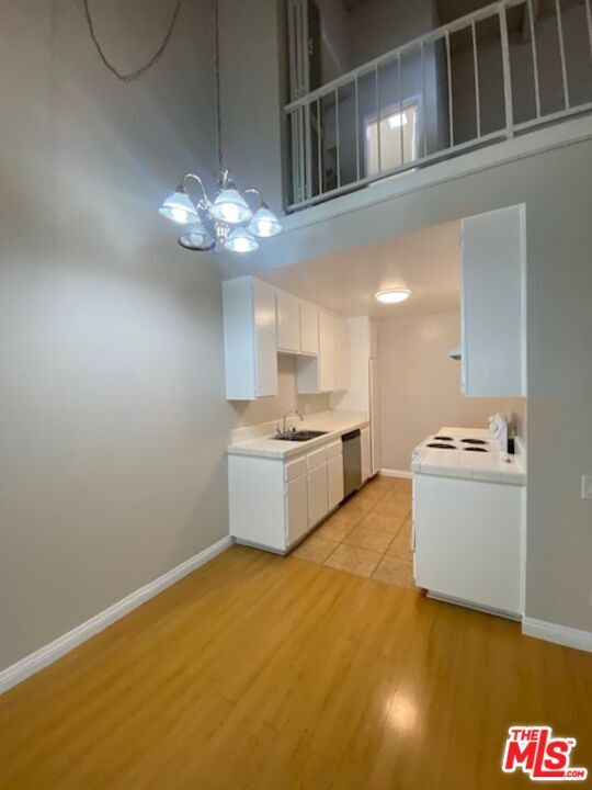 Foto del edificio - 5460 White Oak Ave