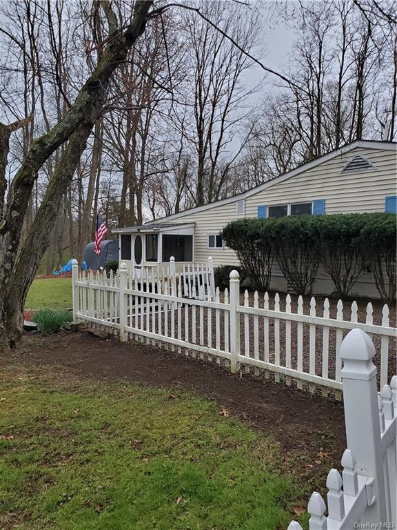 3 Limbach Rd, Hopewell Junction, NY 12533 House Rental in Hopewell