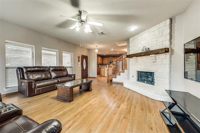 Foto del edificio - 1413 Snowberry Dr