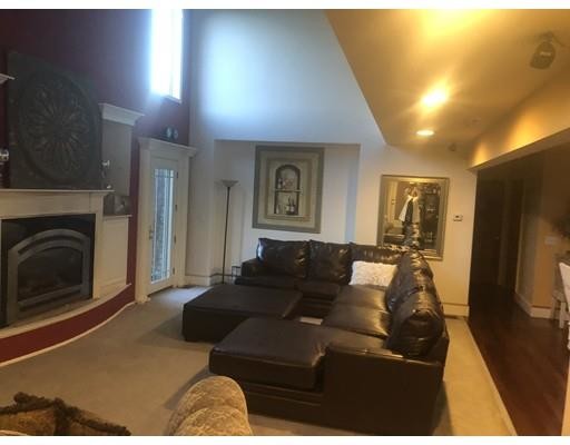 Building Photo - 7 Rice Corner Cross Rd