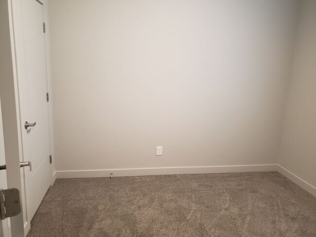Foto del edificio - 2 Bed 1 Bath in Springville!