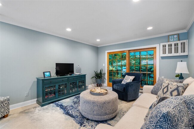 Foto del edificio - 5 Anchorage Ln