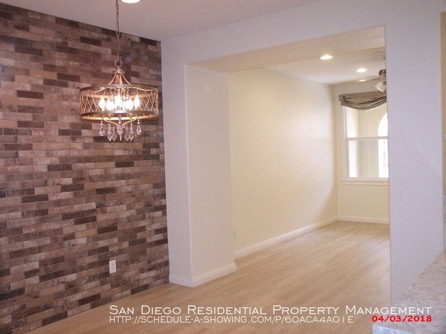 Building Photo - 7880 Via Belfiore