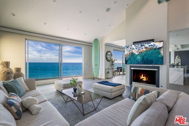 Foto del edificio - 19640 Pacific Coast Hwy