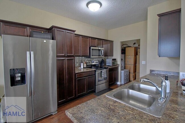 Foto del edificio - 1290 Windrow Dr