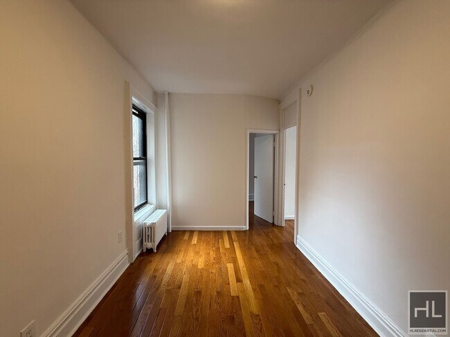 Foto del edificio - YORK AVENUE