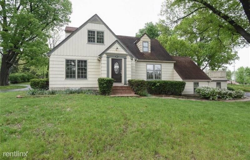 Primary Photo - 4 br, 2.5 bath House - 5621 NE Doniphan Ln