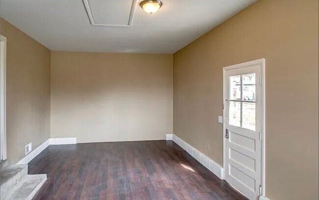 Foto del edificio - 147 Oak Park Dr