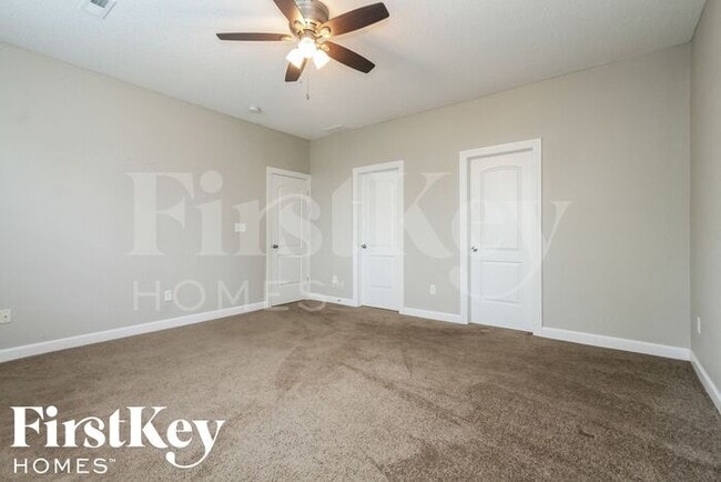 Building Photo - 9778 Rhodes Ln