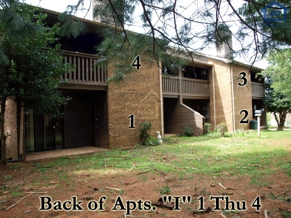 Building Photo - 419 Oriole Dr
