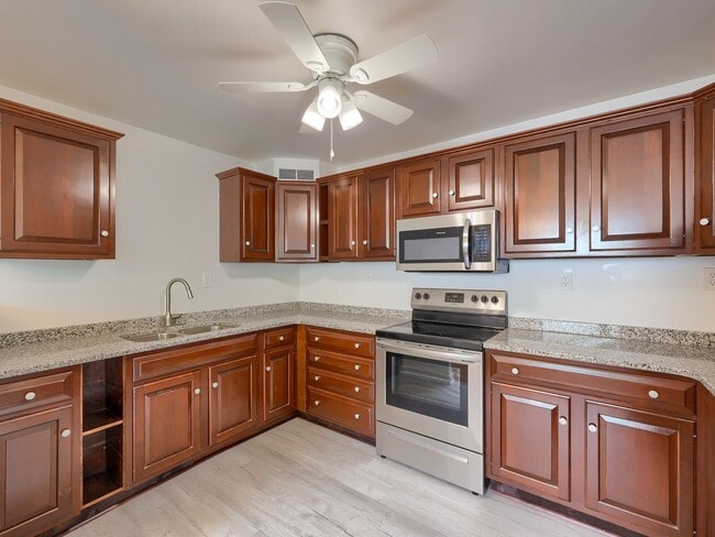 Building Photo - 3 Bedroom Single Family Home in Camp Hill