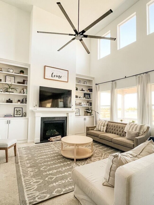 Foto del edificio - 5791 Pinto Valley St