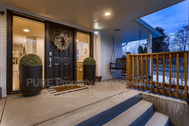Foto del edificio - 787 Crescent Ln