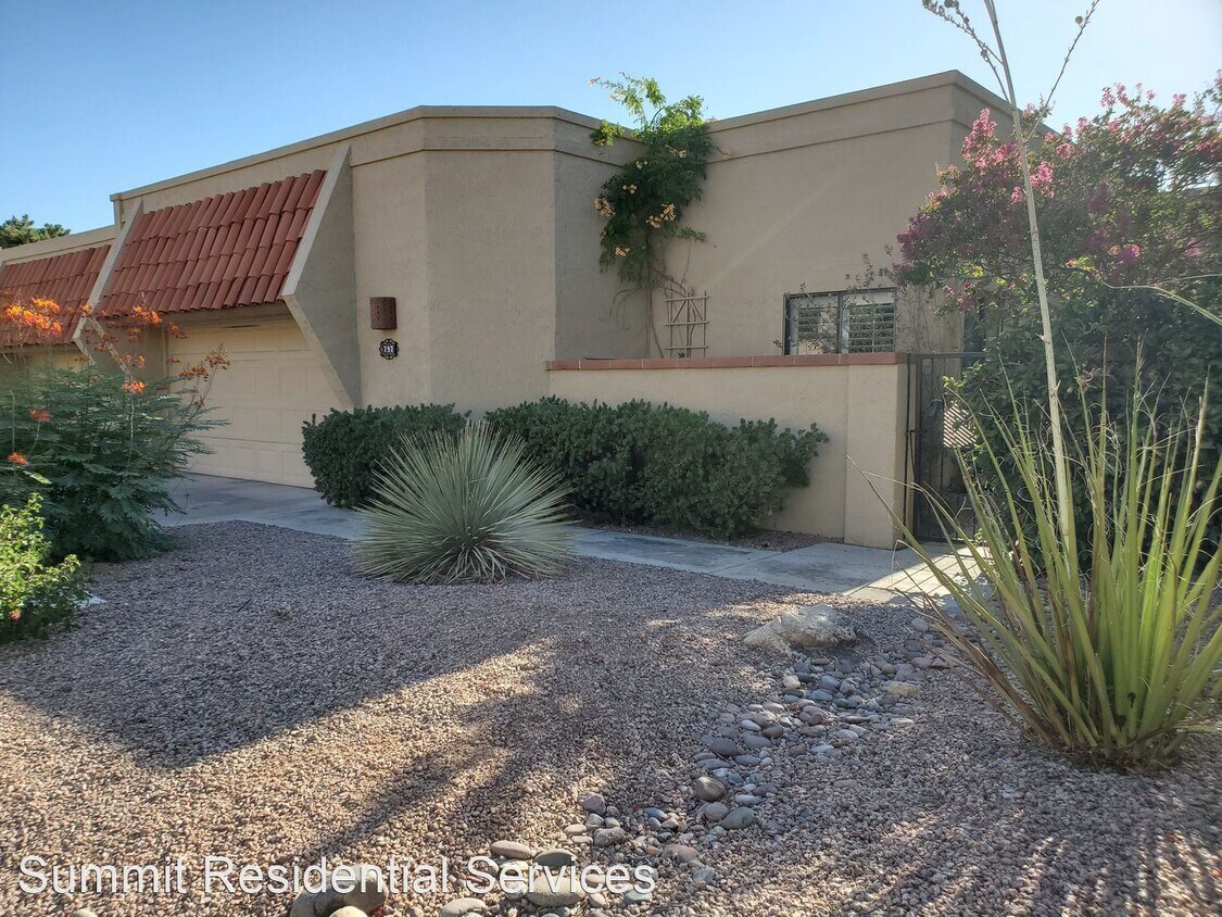 3 br, 2 bath House 797 E Camino Corrida House Rental in Oro Valley