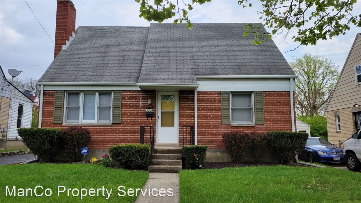 Foto principal - 3 br, 1 bath House - 2334 Alpine Way