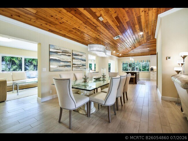 Foto del edificio - 451 N Lyra Cir