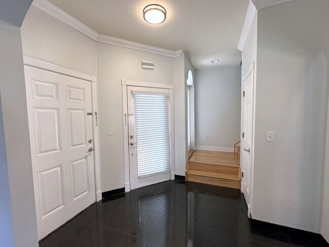 Foto del edificio - Gorgeous South Tampa TownHome with Stunnin...